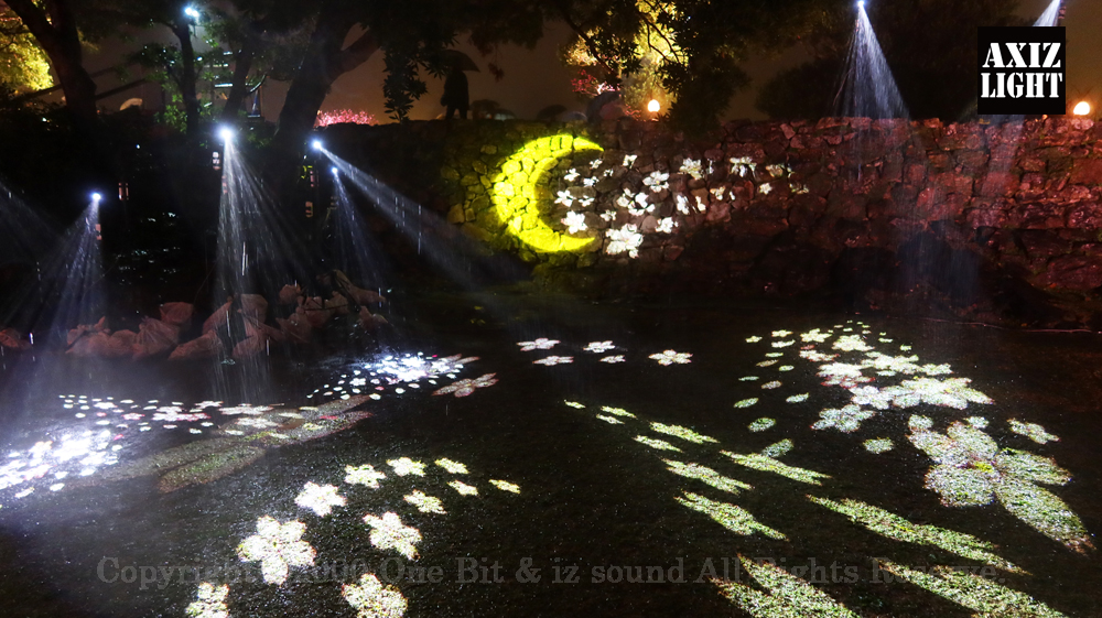 今帰仁グスク桜まつり：夜桜ライトアップ実施写真（71）／世界遺産ライトアップ・今帰仁城跡ライトアップ／OneBit（ワンビット）& AXIZ Light（アクシーズライト）& あくち～む（世界遺産照明プロデュースLighting production, 世界遺産照明デザインlighting design, 世界遺産デジタルプログラムdigital program）